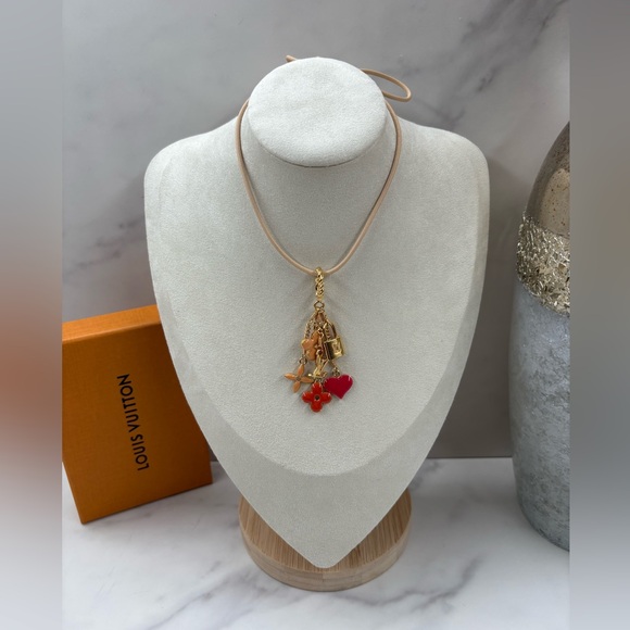 Louis Vuitton Jewelry - ❌SOLD❌🔥Louis Vuitton•Sweet Monogram Enamel Tie Necklace